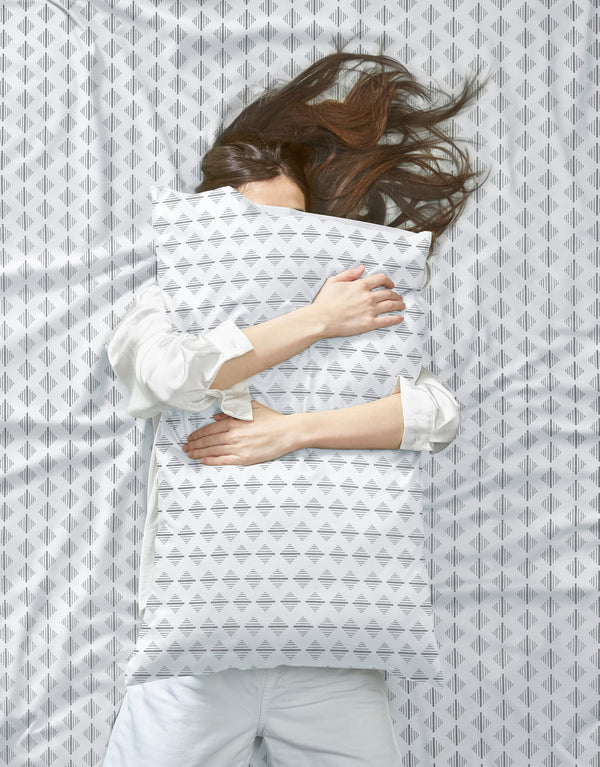 Grey Ida / Twin / with flat sheet